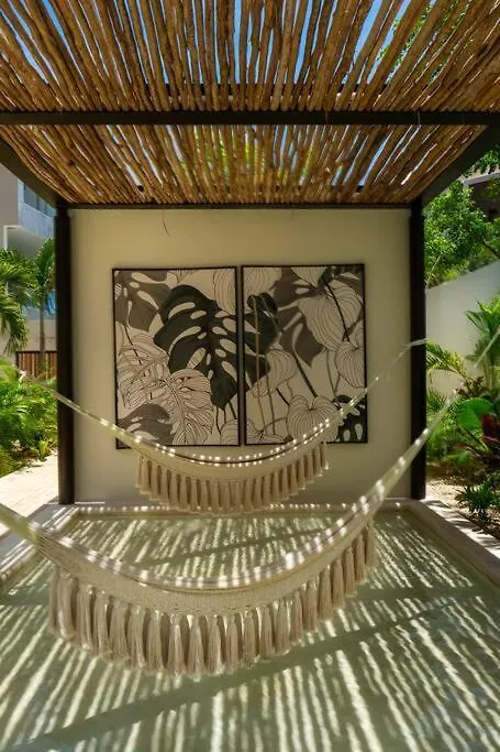 Modern Studio W Balcony & Pool La Veleta, - Tulum - A207 0*,  Mexiko
